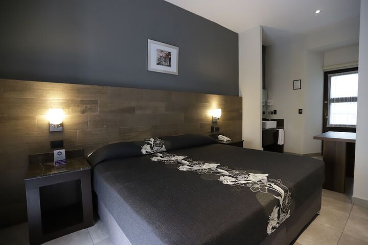 Room 21 of 54