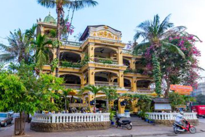 Hotel 18 of 43