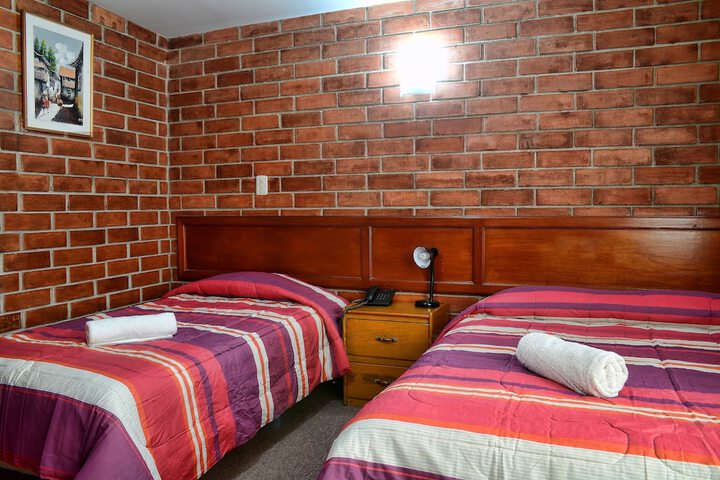 Room 33 of 54