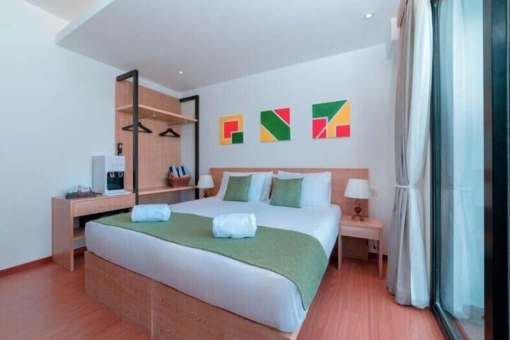 Room 28 of 59