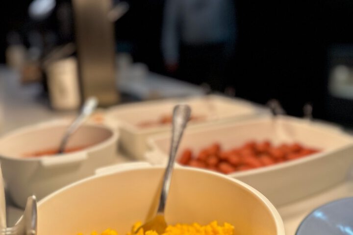 Dining 55 of 78