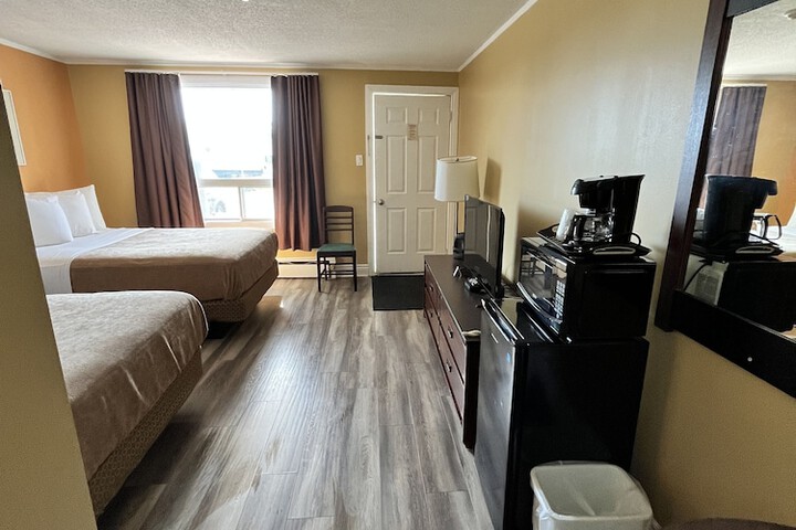 Room 11 of 26