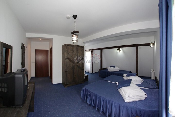 Room 9 of 52