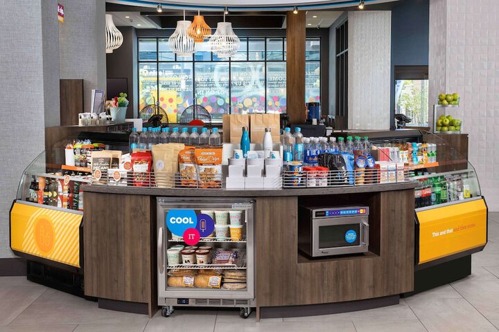 Snack bar
