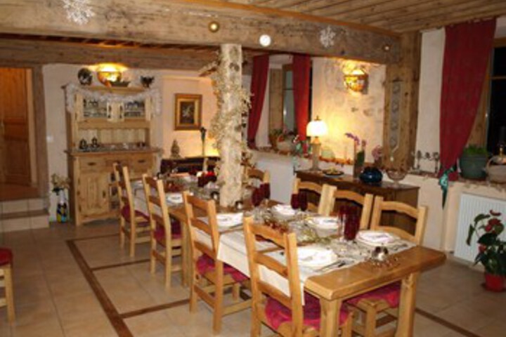 Room 16 of 23