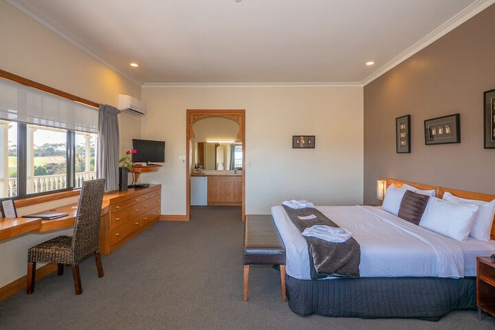 Room 10 of 73