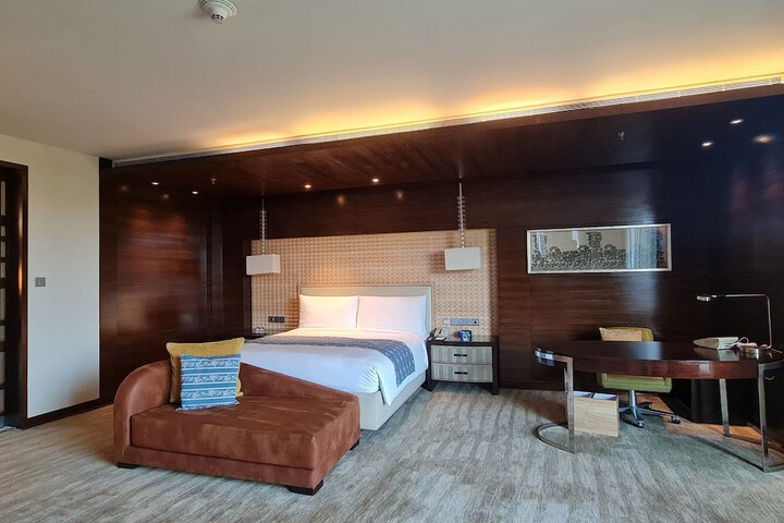 Room 21 of 62