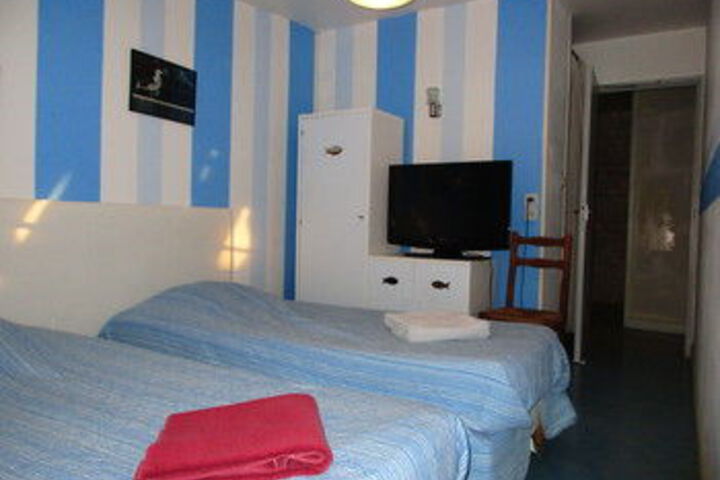 Room 20 of 36
