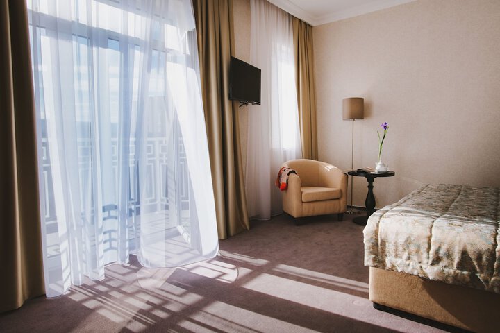 Room 11 of 70