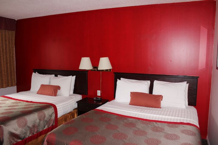 Room 7 of 15