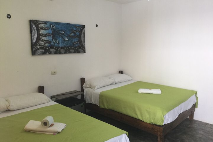 Room 8 of 34