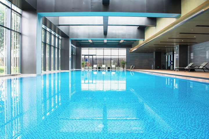 Pool 28 of 46