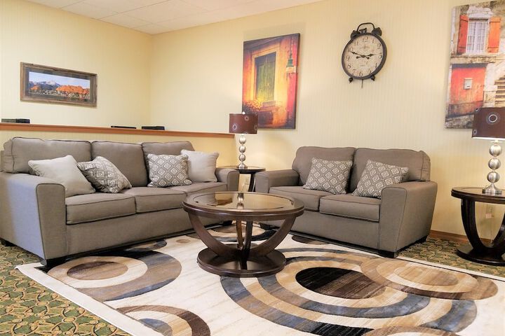 Hotel Interior 9 of 47