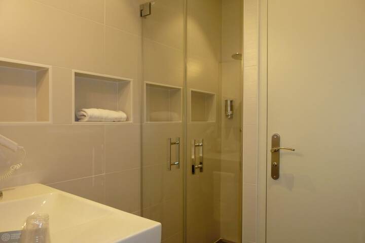 Room 35 of 57