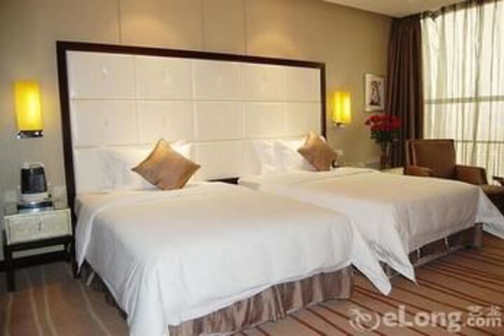 Room 45 of 134