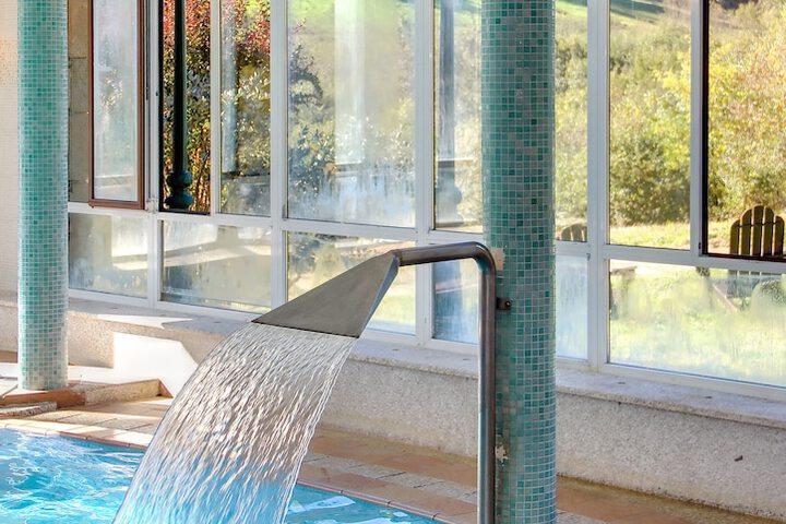 Hotel Pool
