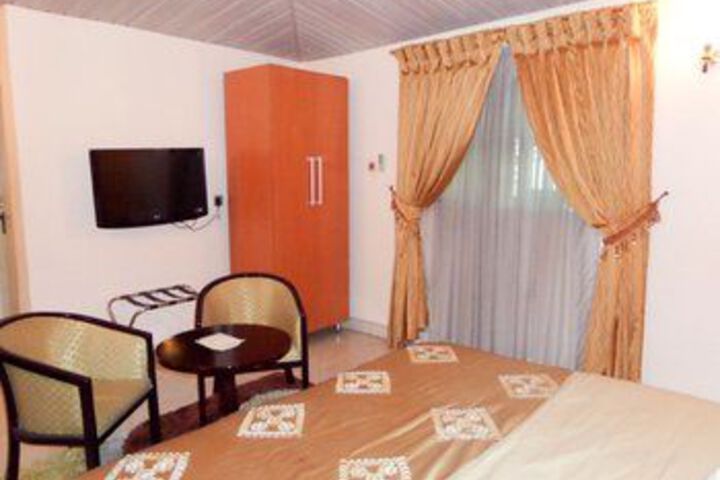 Room 19 of 23