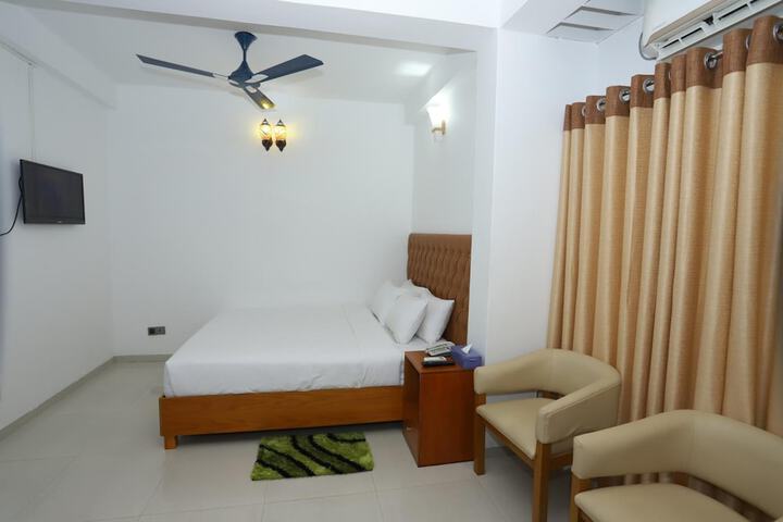Room 7 of 31