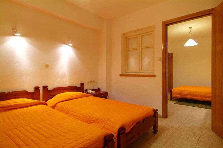 Room 35 of 57