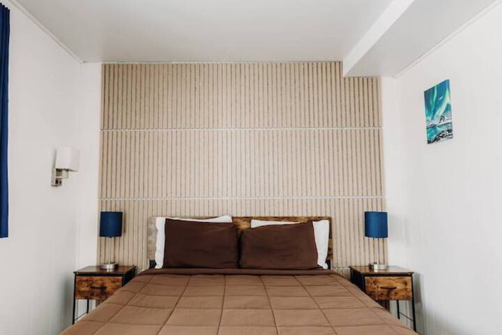 Room 14 of 38