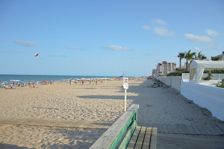 Beach 18 of 25