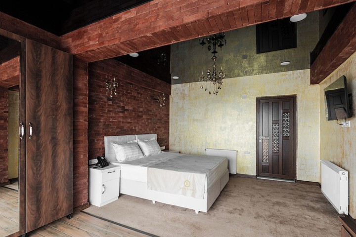 Room 51 of 126