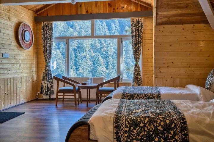 Room 28 of 56