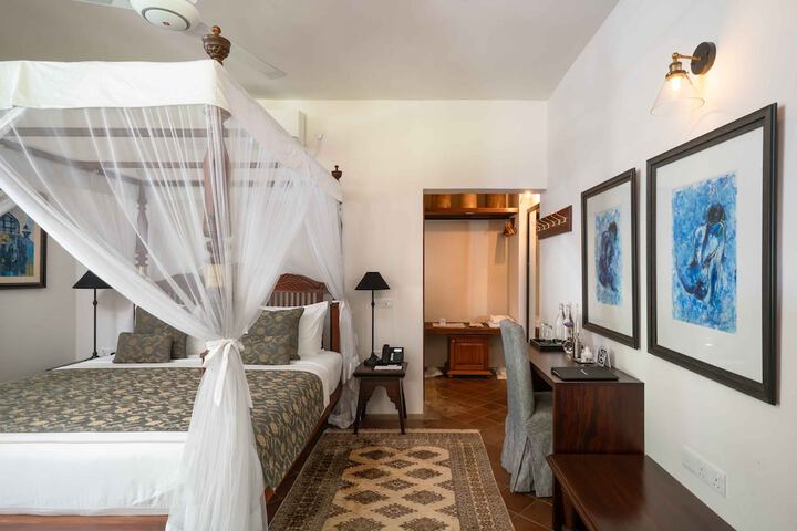 Room 15 of 62