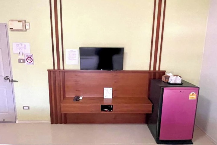 Room 14 of 62