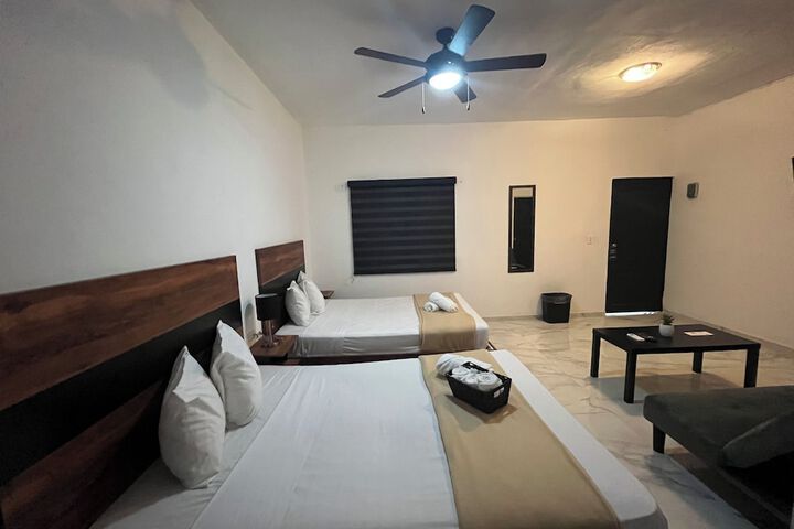 Room 43 of 108