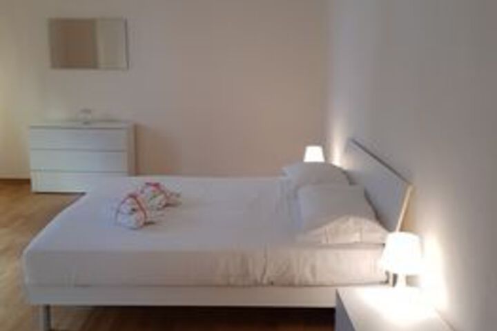 Room 3 of 5