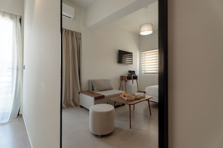 Room 49 of 78