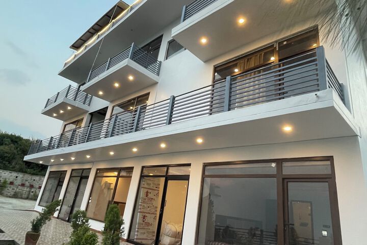 Surya Lake View Retreat in Tehri