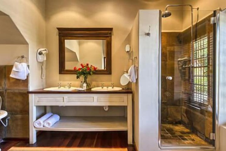 Clean Restrooms