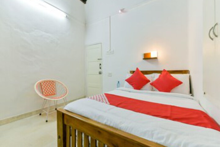 Room 25 of 26