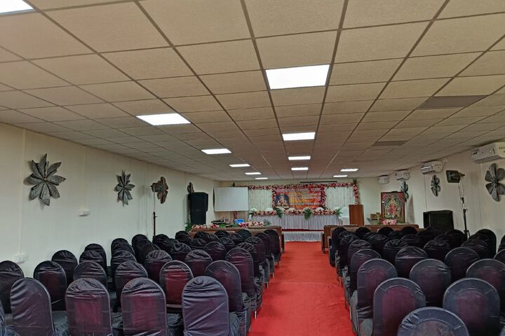 Ballroom/Hall 2 of 6
