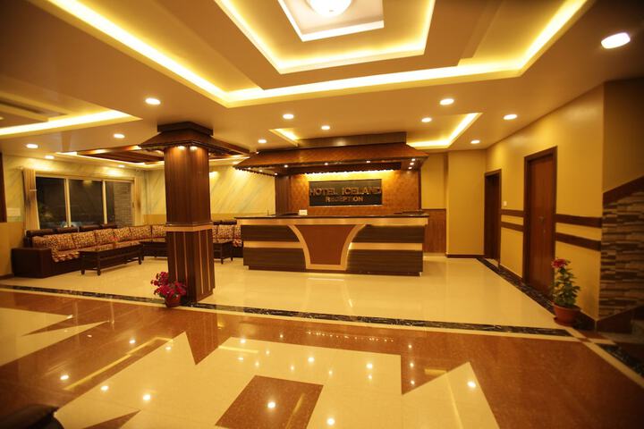 Business Center 65 of 82