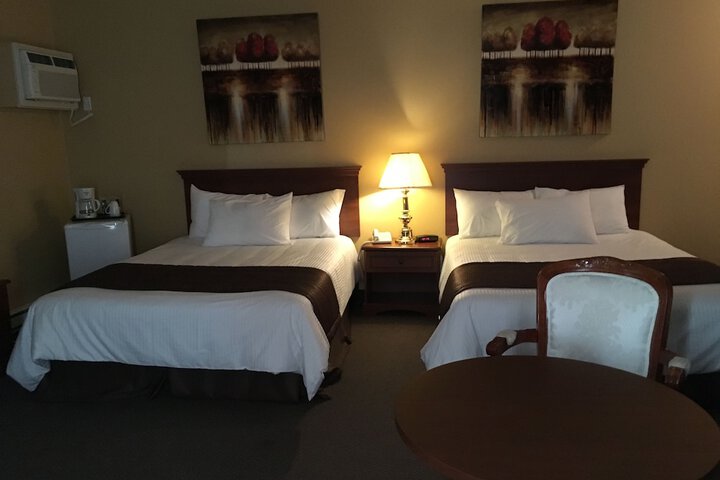 Room 15 of 40