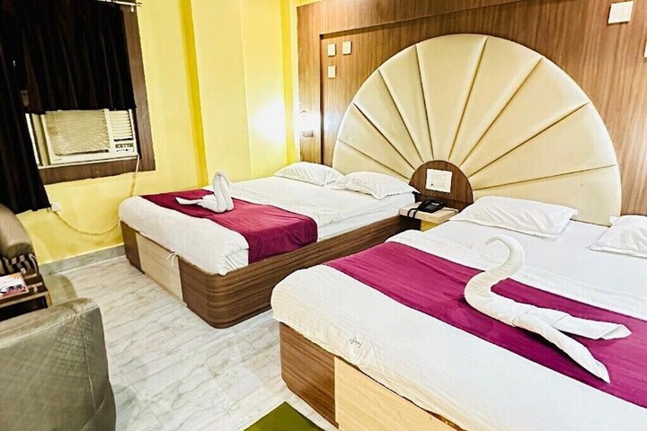 Room 5 of 26