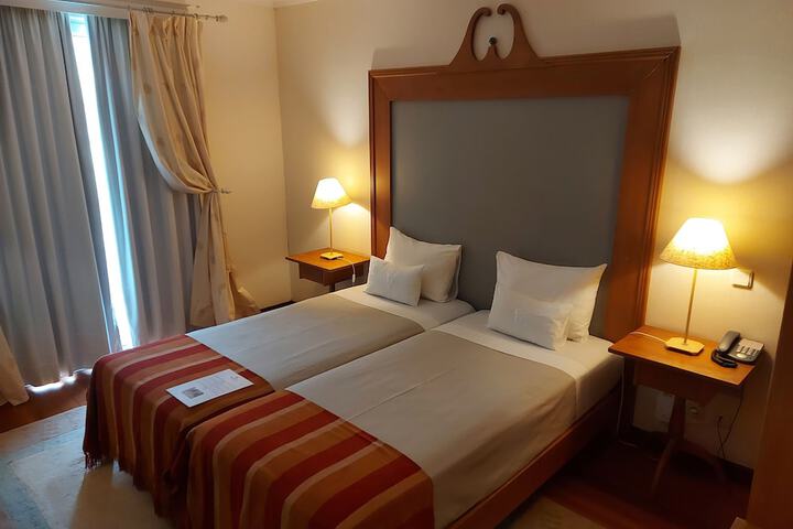 Room 9 of 55