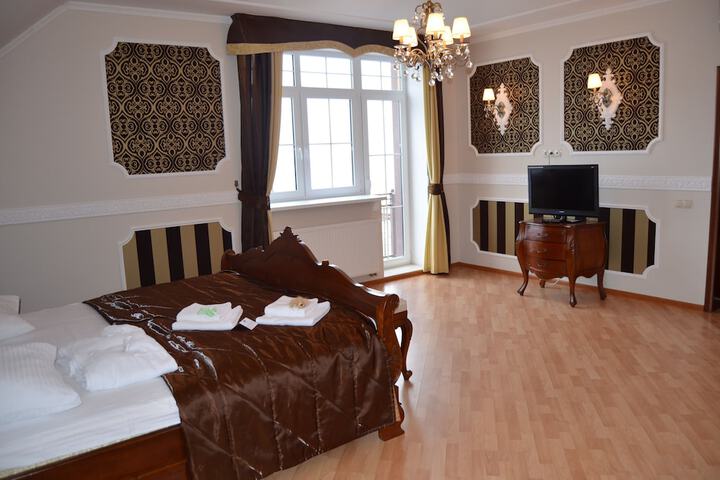 Room 26 of 64