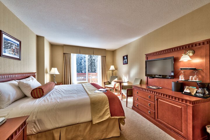 Room 8 of 50