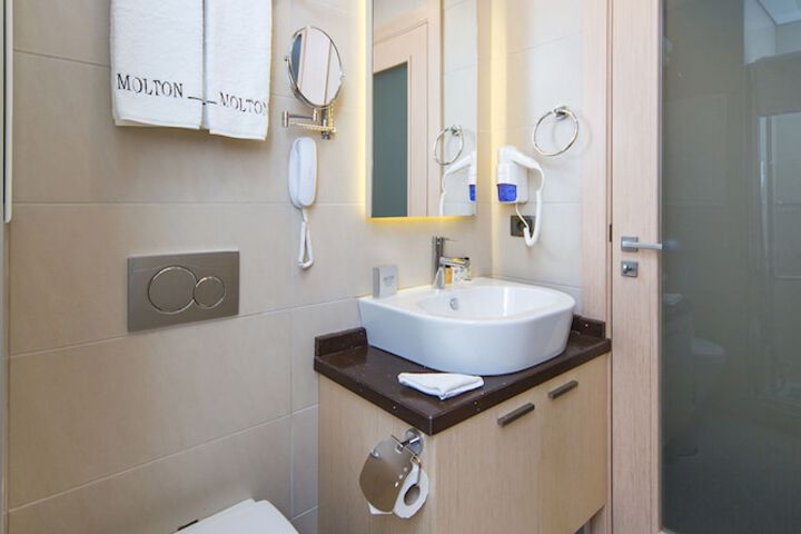 Bath Interior