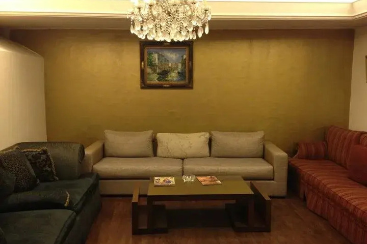 Inside Room Photo