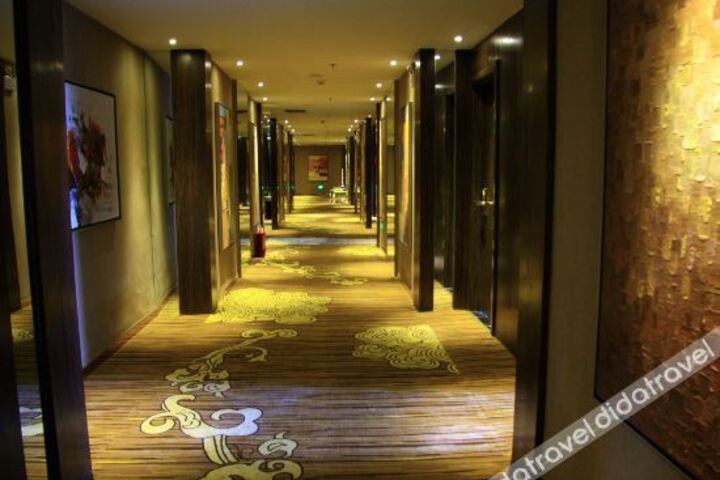 Hotel Interior 6 of 16