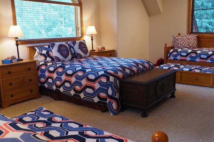 Room 8 of 52