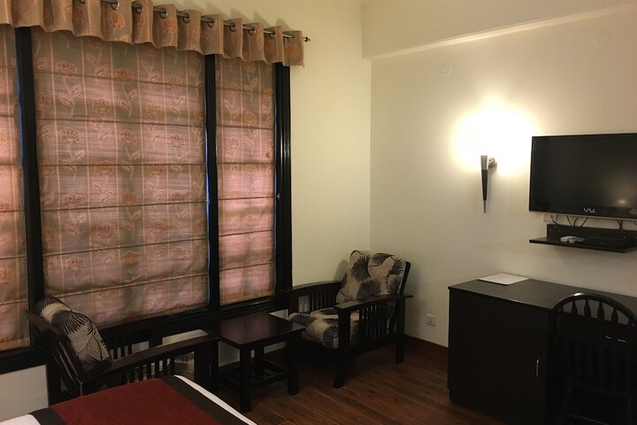 Room 6 of 35