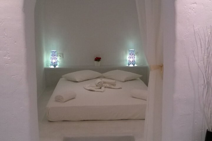 Room 17 of 132