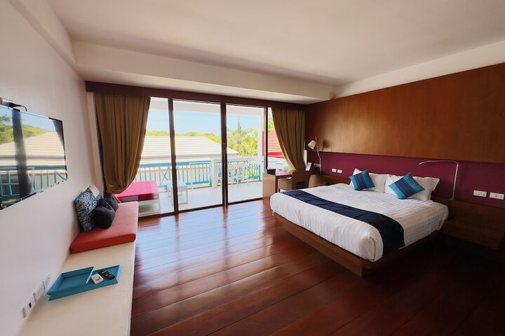 Room 28 of 160