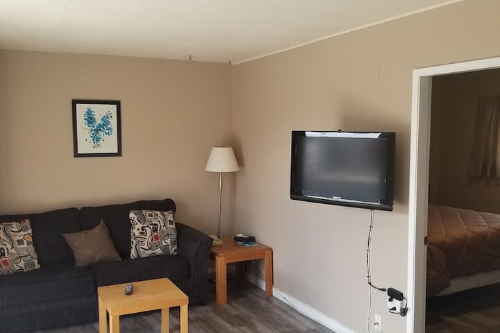 Room 2 of 45